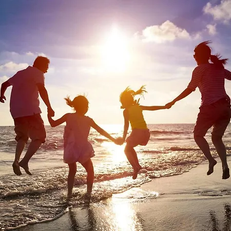 Апартаменты Oleholidays 602 Romana Playa Primera Linea Playa Марбелья